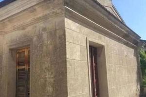 Immobile in asta di 515 m² con più di 5 locali a M