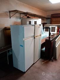 mobilio di vario tipo