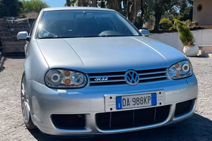 Volkswagen Golf  R32