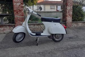 Vespa 125 Promavera