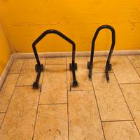 Cavalletto alza moto anteriore e posteriore 