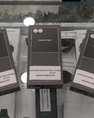 Samsung Galaxy Z Flip 8 - 512GB - NUOVO SIGILLATO