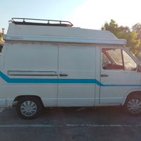 Furgone autocarro trasporto di cose