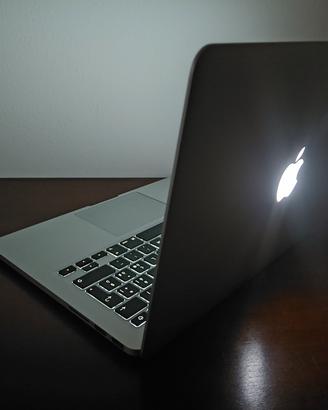 MacBook Pro Retina 13" 2015 8GB SSD