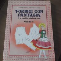 LIBRO E RIVISTA MODELLI CARNEVALE