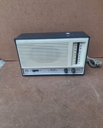 Radio Vintage CGE