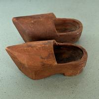 Mini zoccoli olandesi vintage intagliati a mano