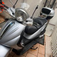 Piaggio beverly 500