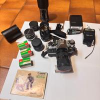 Fotocamera Canon AF1 con accessori