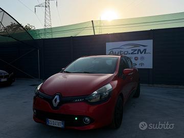 Renault Clio 1.2 73CV