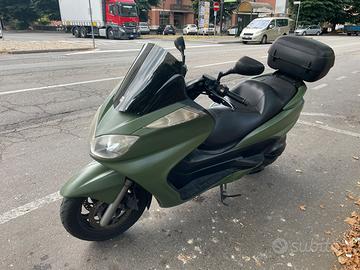 Scooter Majesty 400
