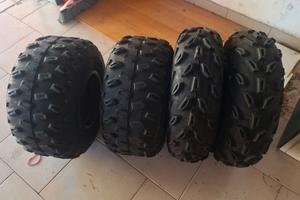 Cerchio + Gomme Maxxis (YFM700 dal 2014 al 2026)