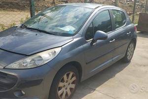 Ricambi Peugeot 207 cil 1.4 HDI 50kw anno 2009