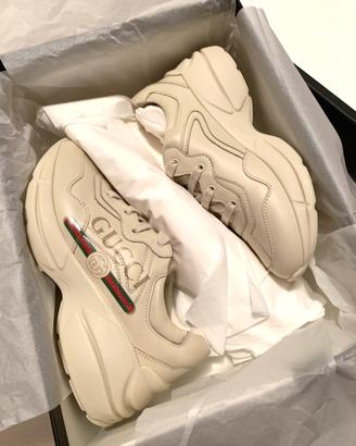 Scarpe Sneaker Gucci Kids n 31 panna logo GG box