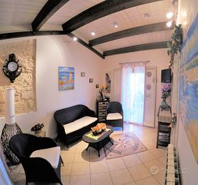 Centralissima 150 mt Mare con Terrazza a Marina RG