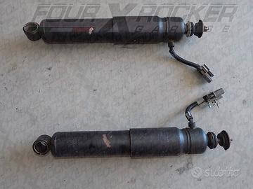 Ammortizzatori anteriori Nissan Terrano 1'serie