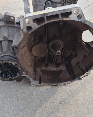 Cambio manuale 5 marce VW Golf 7 1.6 Tdi 2014