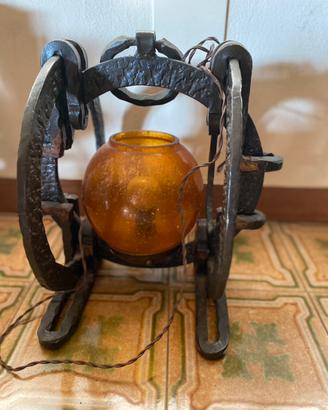 Lampada da tavolo