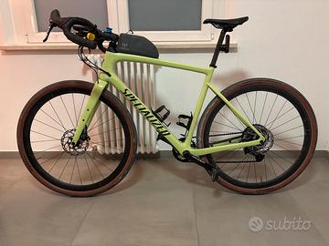 SPECIALIZED DIVERGE SPORT CARBON