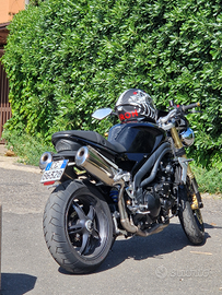 Triumph speed triple