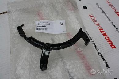 Cover Alter. in Carb. X Motori 2 Valvole Ducati