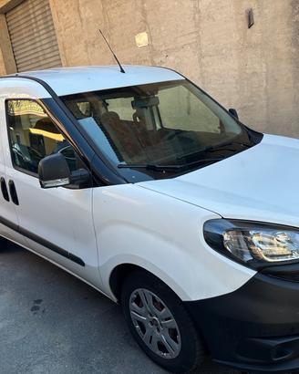 Doblo 1.6 multijet autocarro 5 posti