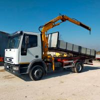 Camion Iveco 120E18 Tector Gru-Rib
