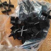 100 Distanziatori a croce per piastrelle 5cm