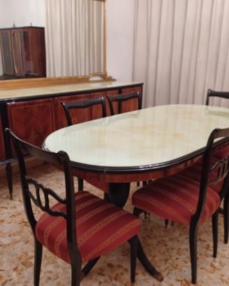 sala da pranzo vintage classica anni 60