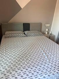 Letto matrimoniale Tommasella con testata imbottit