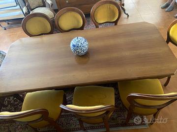 Tavolo legno massello + 8 sedie