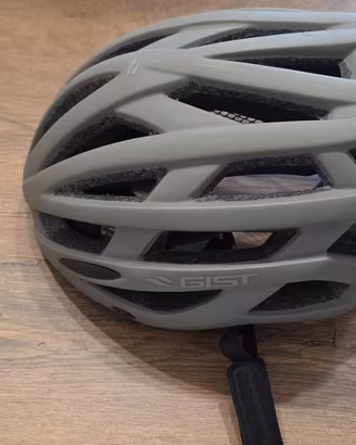 casco bici Gist