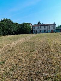 Abitazioni su terreno