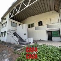 Capannone singolo di mq 6500 con mq 7000 di scoper