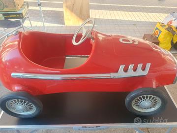 macchina a pedali Pines