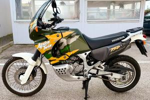 Africa Twin750 RD07A