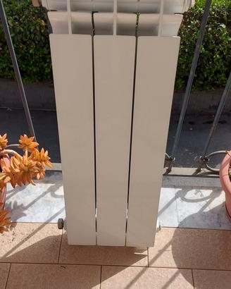 RADIATORI TERMOSIFONI RISCALDAMENTO INTERNO