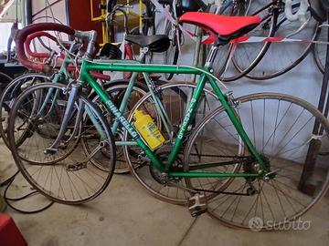 bici corsa pinarello