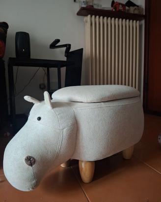 Pouf poggiapiedi