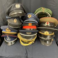 Lotto cappelli Militari