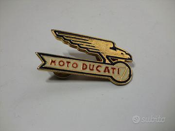 Distintivo / Moto Ducati / giacca / accaio / anni 