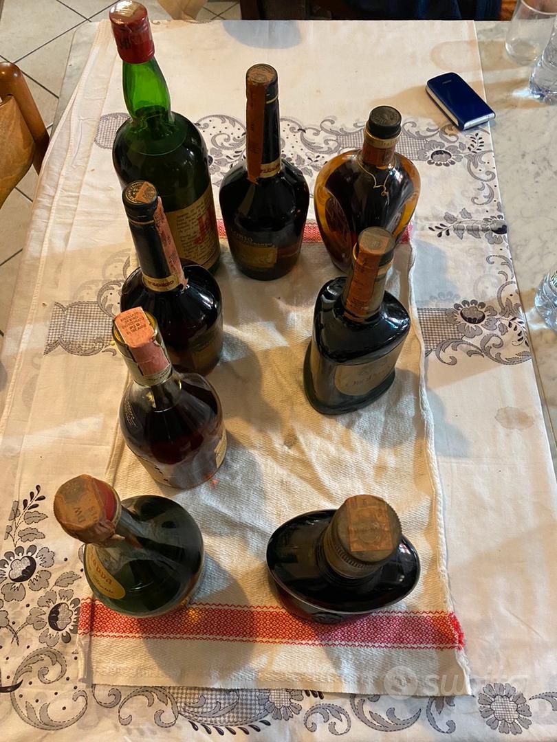 Bottiglie piccole di amaro liquore - Arredamento e Casalinghi In vendita a  Salerno