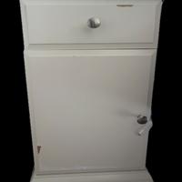 Tris mobili camera letto