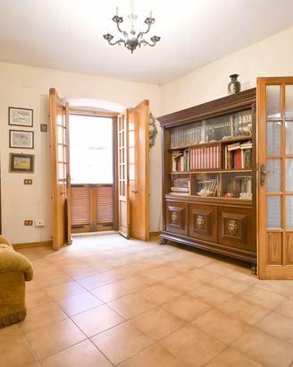 Appartamento ampio - centro storico Cagliari