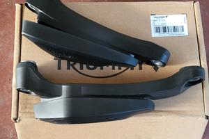 Speed triple 1200 kit Tamponi motore 