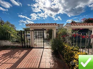 Villa A Schiera Di Testa Con Giardino Condofuri