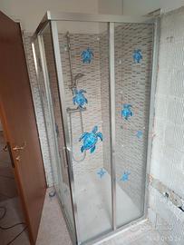 Box Doccia Angolare in vetro Misura 84x108 cm