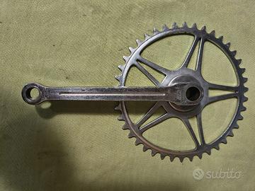 Guarnitura destra vintage per perno a chiavella