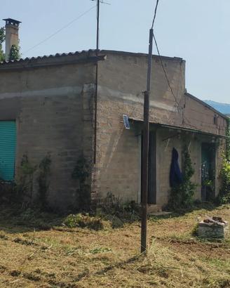 Terreno con rustico