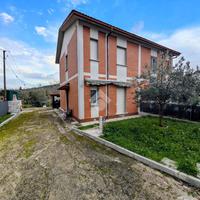 CASA SEMINDIPENDENTE A CORIANO